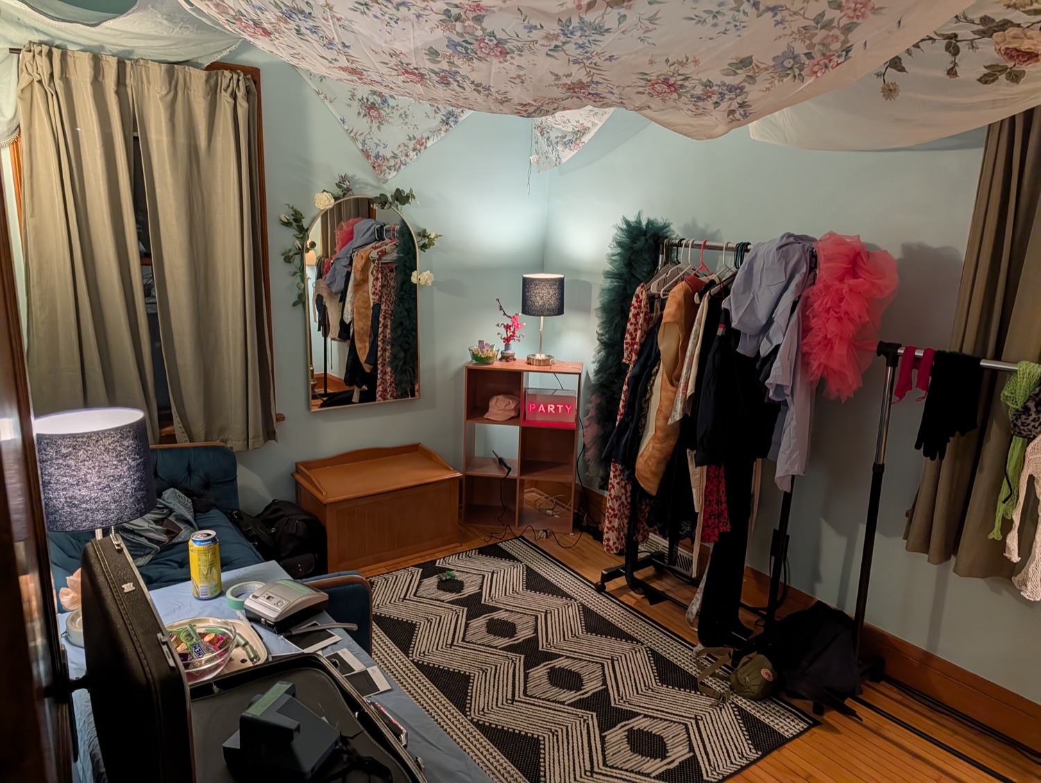 New Years Eve 2026 Dress Up Room
